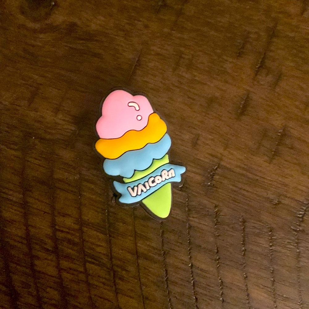 Croc charm!
